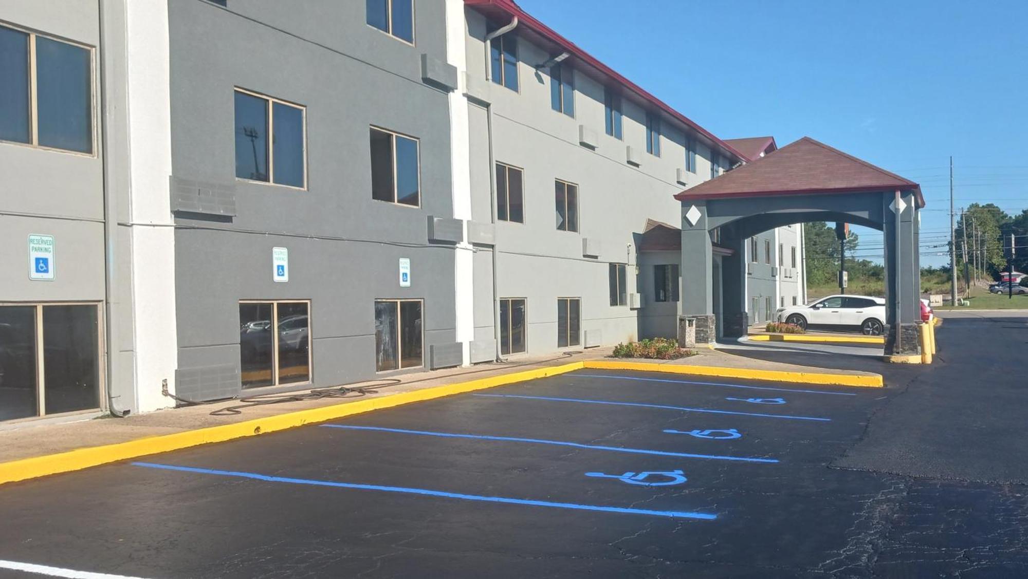 Red Roof Inn Huntsville, Al Dış mekan fotoğraf
