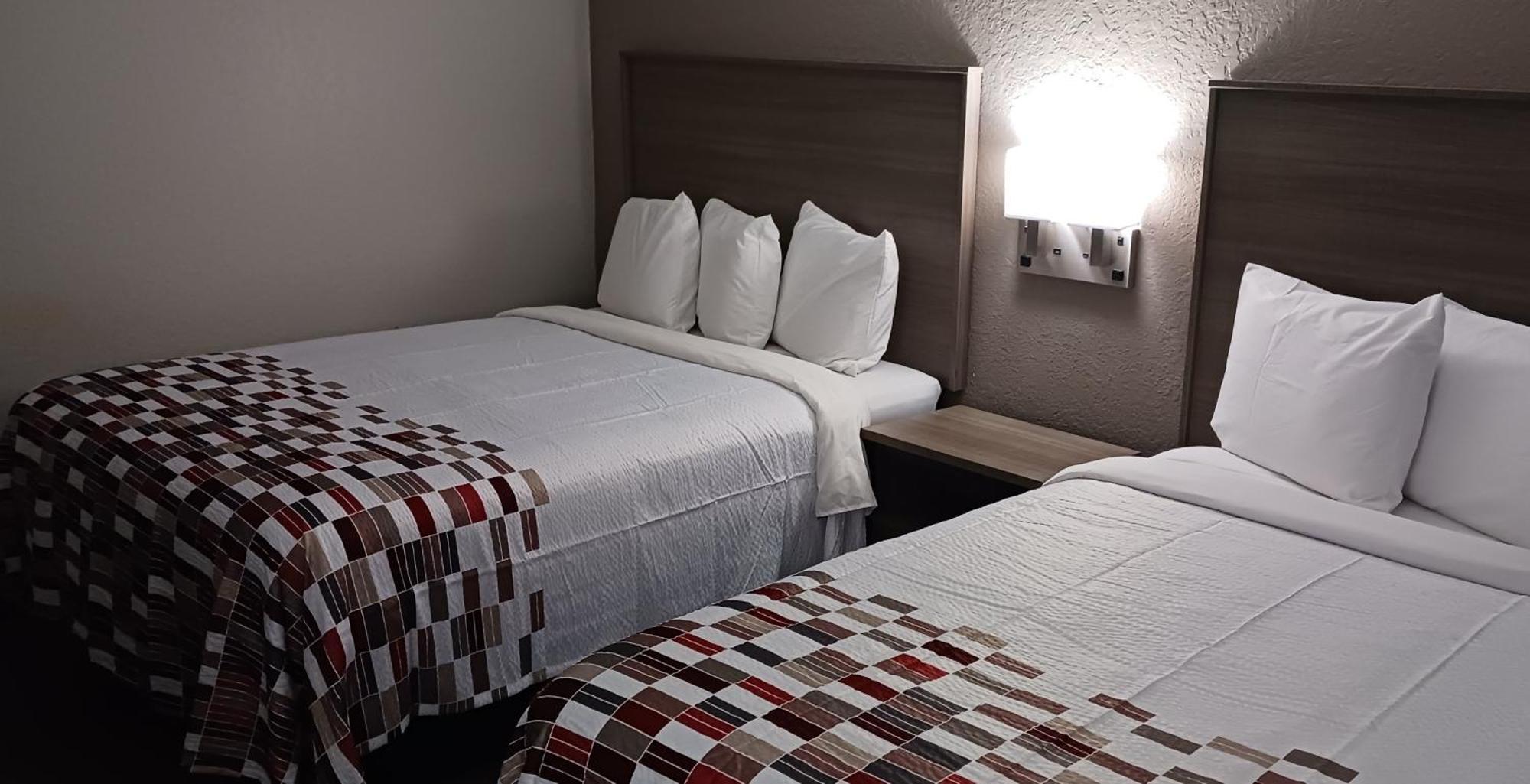 Red Roof Inn Huntsville, Al Dış mekan fotoğraf